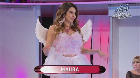 La sfilata di Maura – Ti faccio girare la testa .